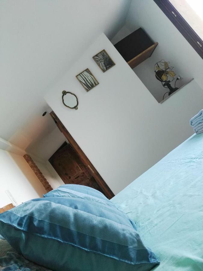 Maison D'Hotes Du Grand Chene Valensole Buitenkant foto